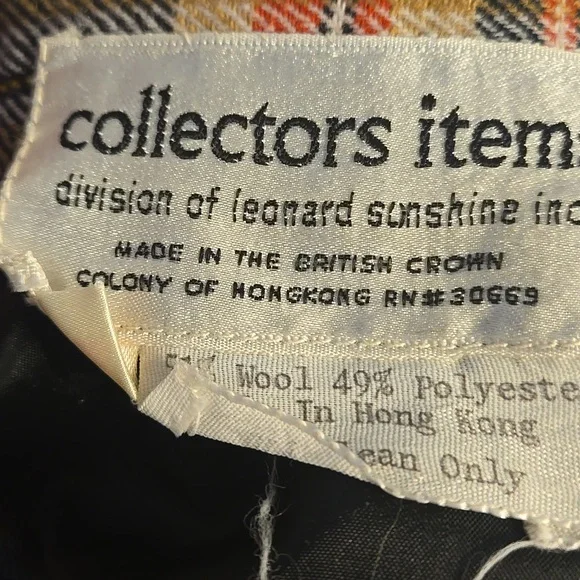 Collectors Items Leonard Sunshine Vintage 1970s Red And Black Plaid Skirt Suit - Picture 10 of 12